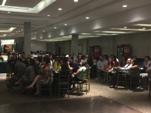 Asistentes oscuridad a la mexicana